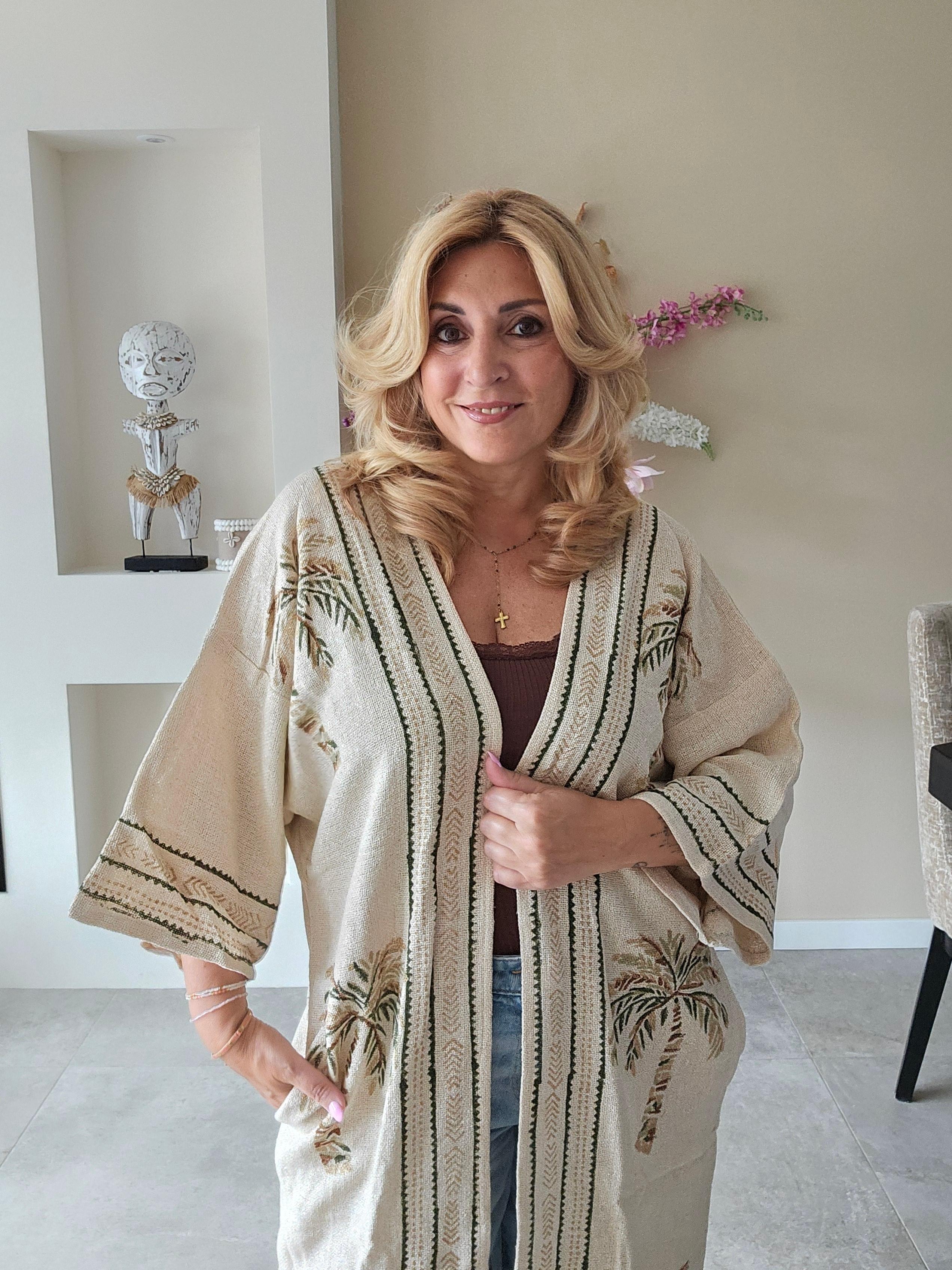 beige kimono